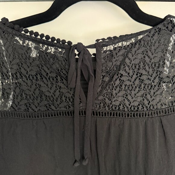 DanielRainn Black Lace Blouse – Size Small - Picture 4 of 6